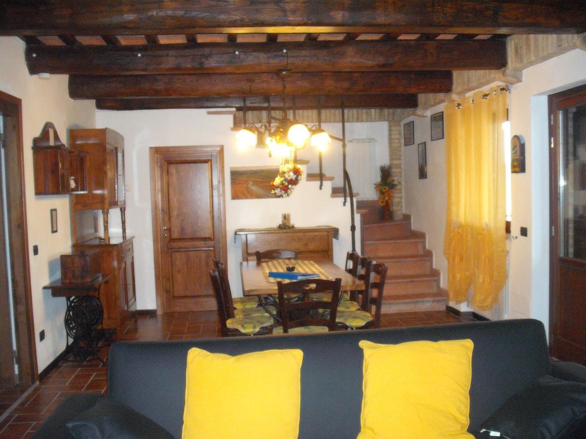 Agriturismo Casa Al Povero Вольтерра Экстерьер фото